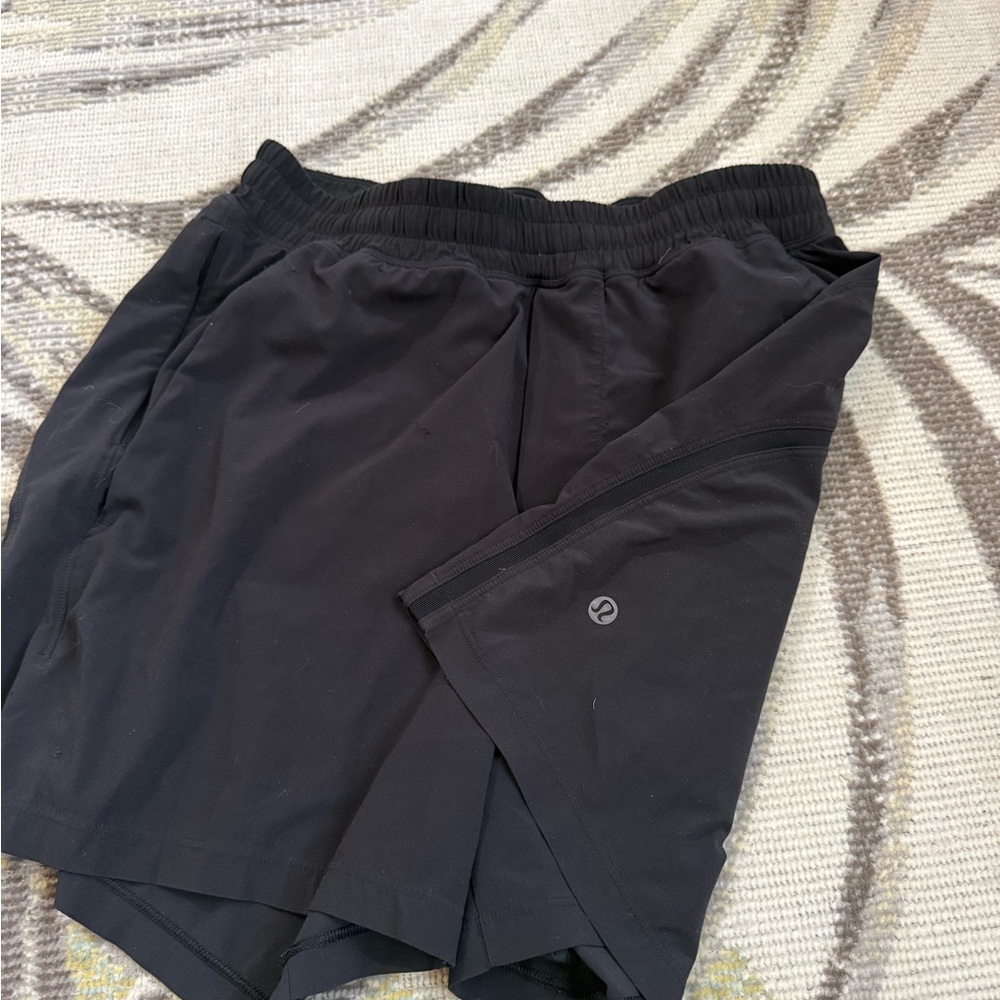 lululemon athletica Black Athletic Shorts - Picture 1 of 1